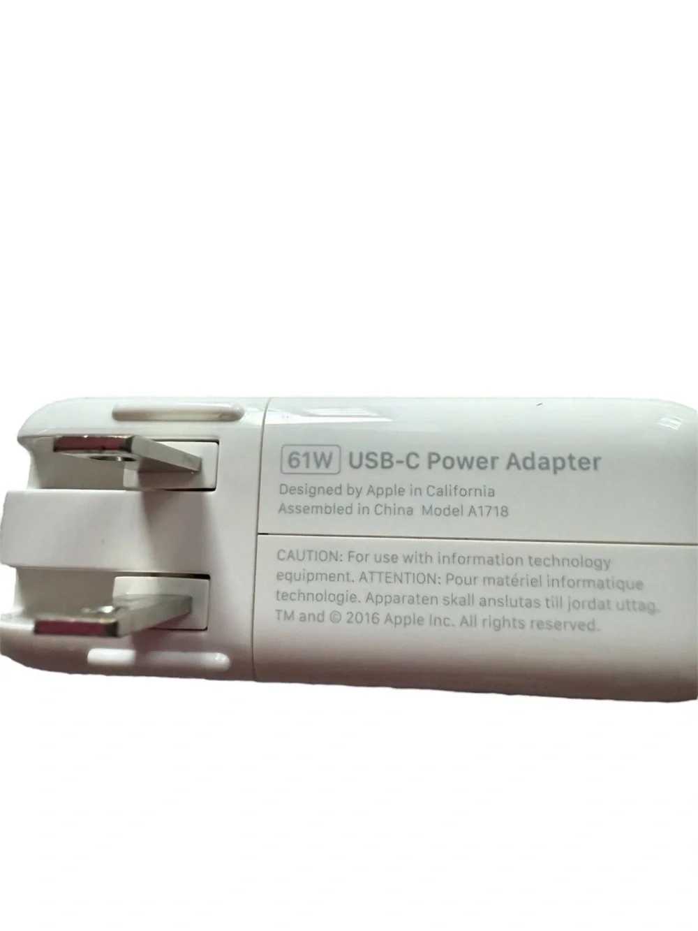 Apple 61W USB-C Power Adapter model: A1718